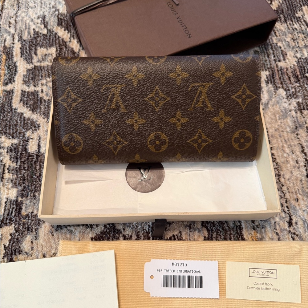 NWT Vintage Louis Vuitton M61215 Monogram Porte Tresor International Long Wallet - Picture 6 of 16